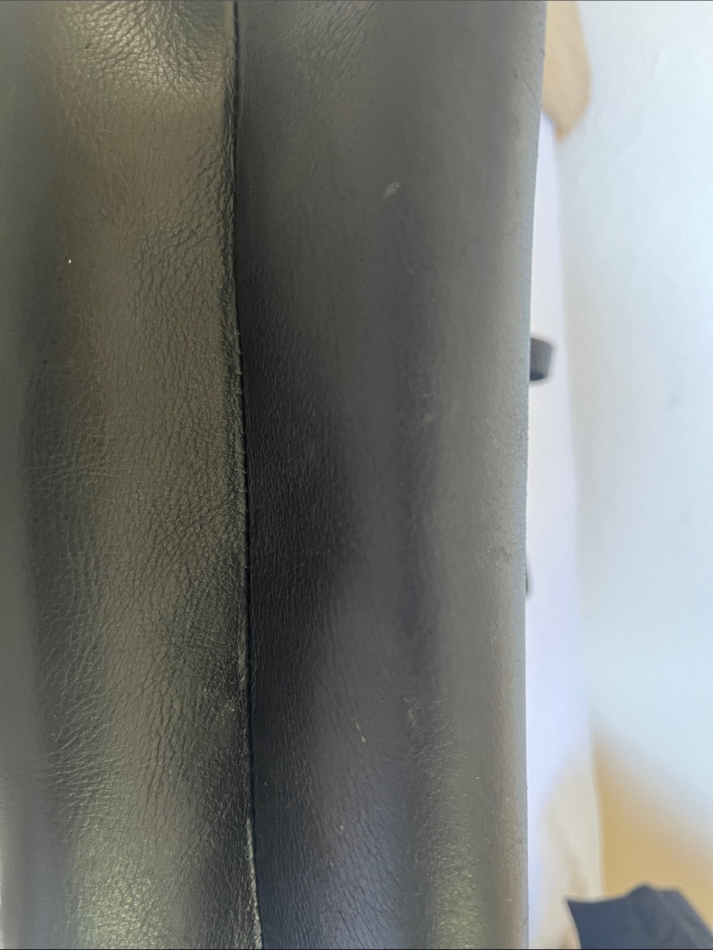 Black Madewell 100% Leather Convertible Tote Bag - Picture 8 of 10